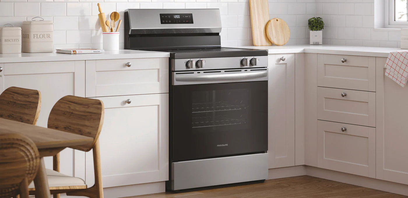 Frigidaire - 5.3 cu. ft  Electric Range in Stainless - FCRE306CAS